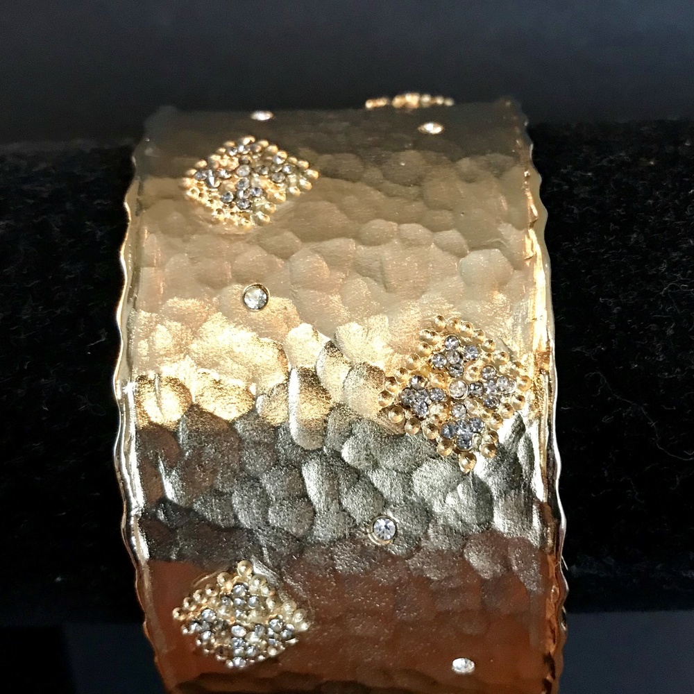 Medium hammered cuff w/ small scattered pave cross
